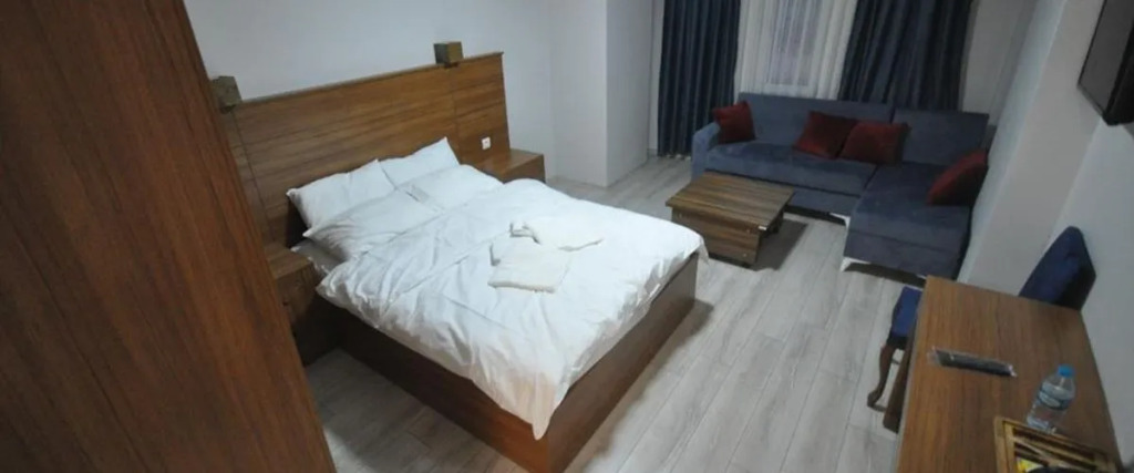 Duru Sui̇t Otel
