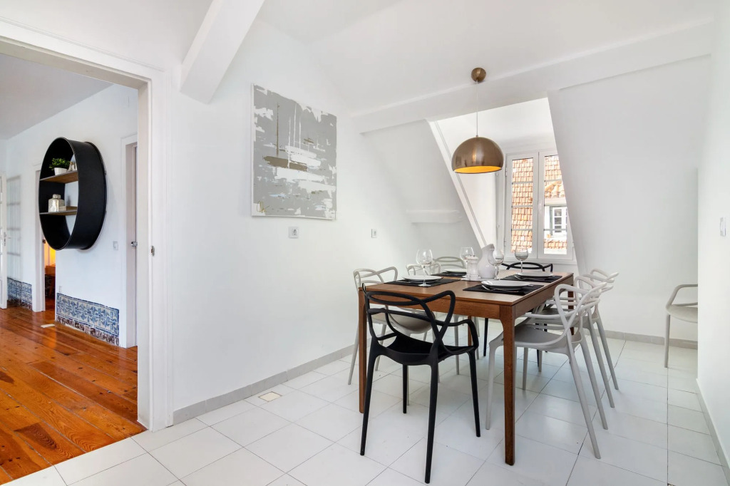 Lisbon Downtown Luxury Family Residence