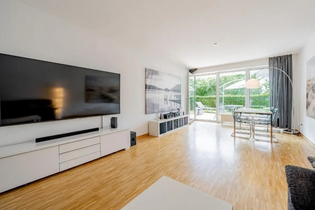 ID 7029 - Private Apartment