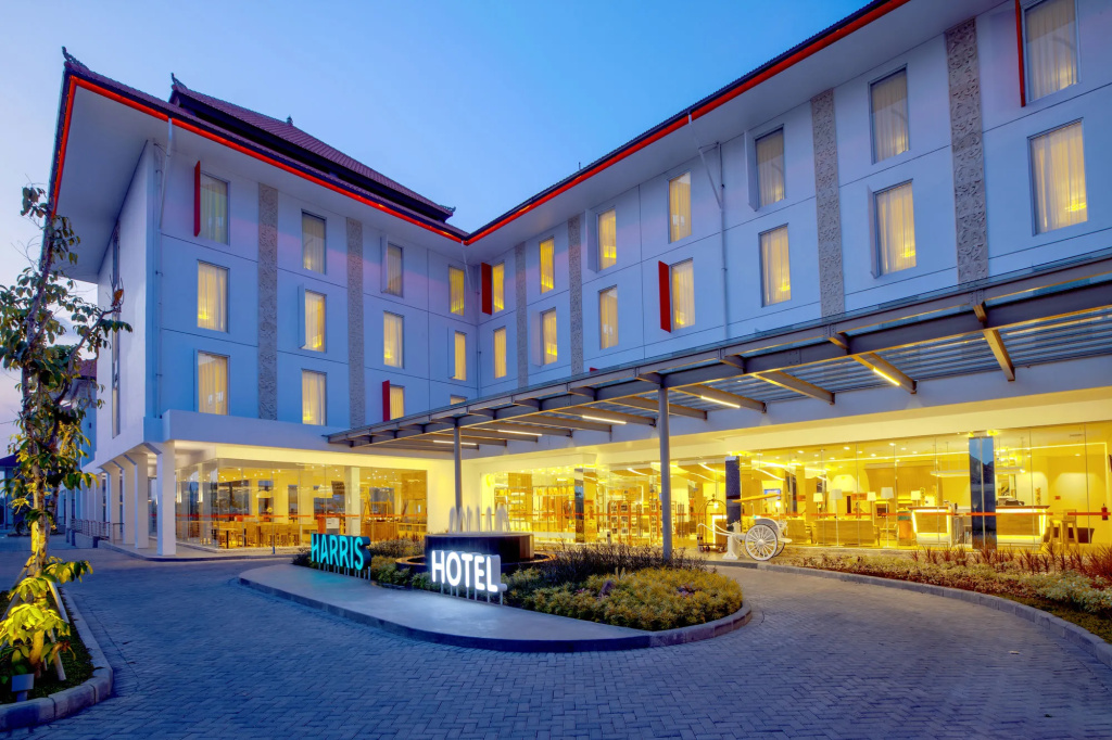HARRIS Hotel and Conventions Denpasar Bali