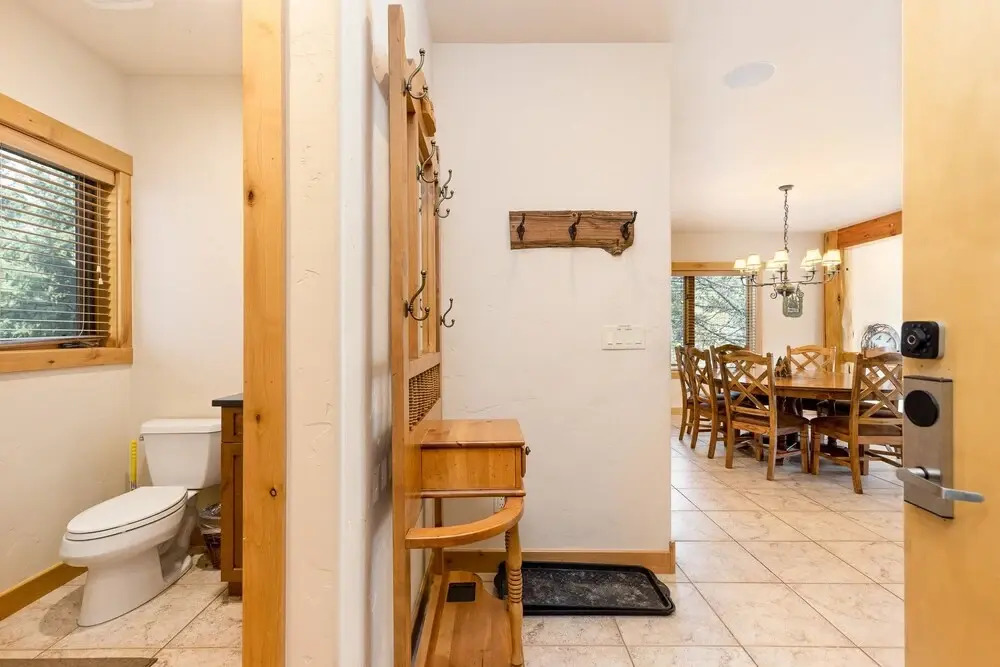 8201 Mill Creek - Private Hot Tub! 3 Bedroom Condo by RedAwning