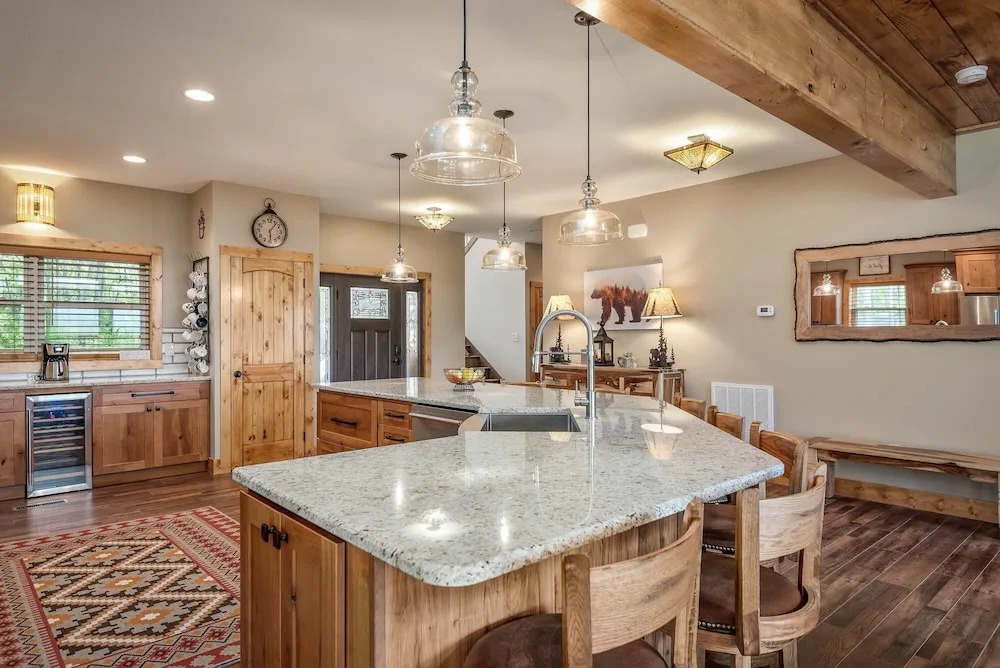 Tavia 5 Bedroom Home