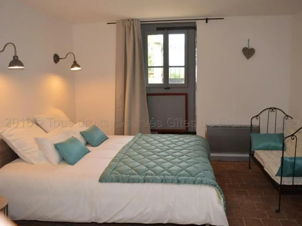 Gîte charmant près de Tours, jardin clos, idéal pour familles - FR-1-381-95
