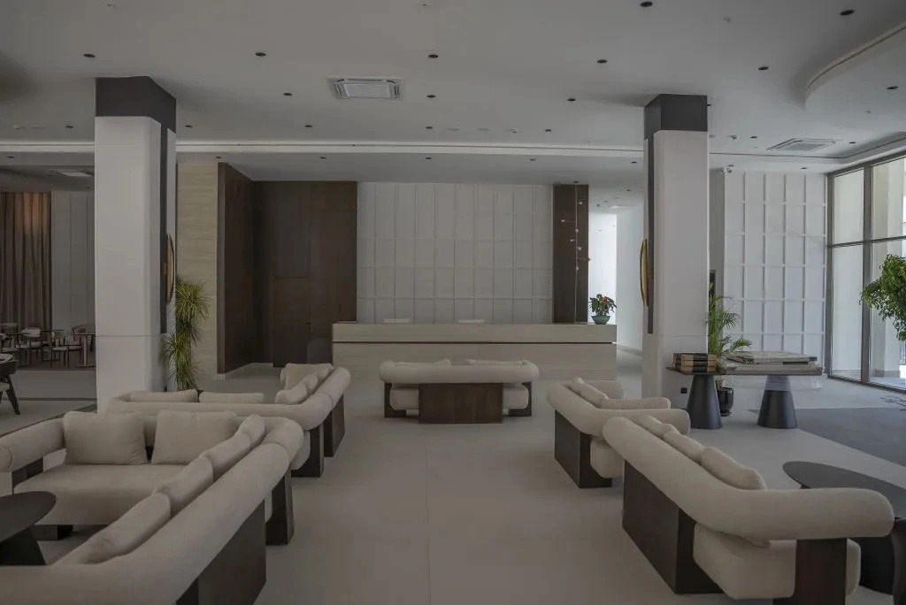 Avia Resort & Spa