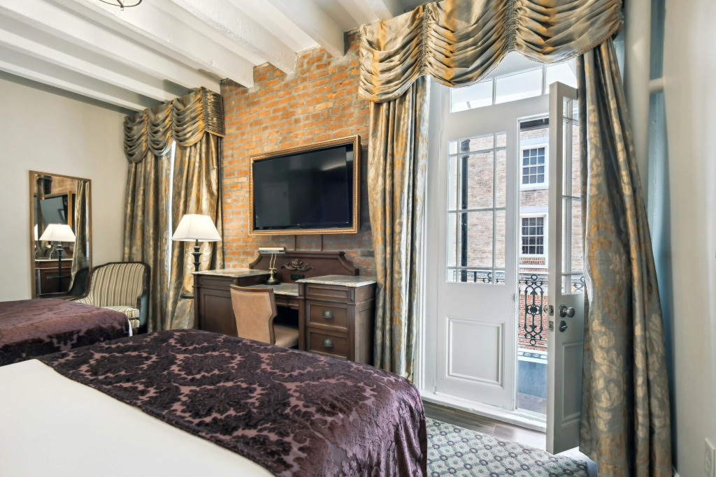 French Market Inn