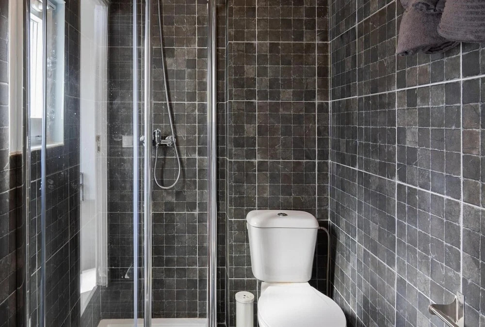 SVS IV in Oporto With 1 Bedrooms and 1 Bathrooms