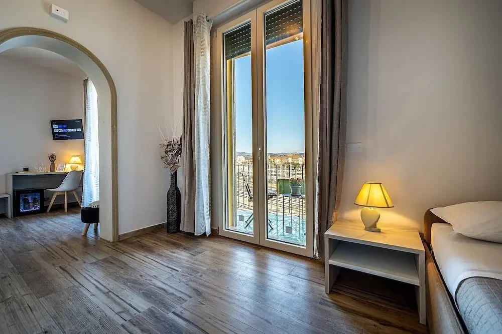 Florence Ventuno B&B