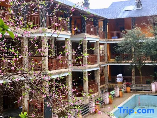 Utop Primeval Forest Resorts
