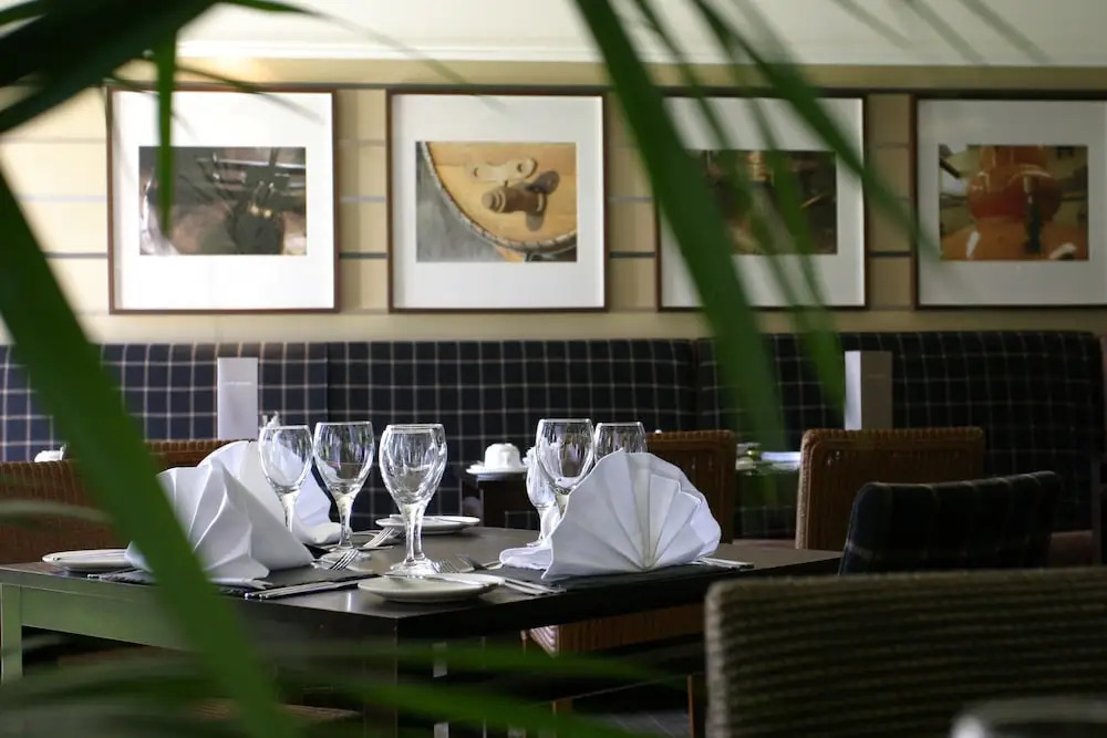 Eight Acres Hotel