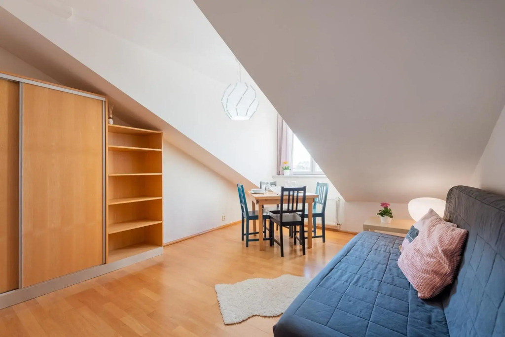 Nest Apartment