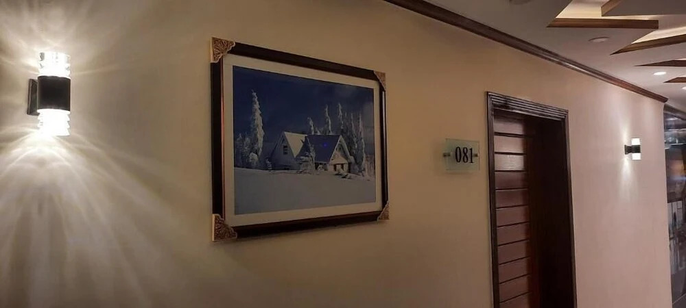 Hotel Second Home