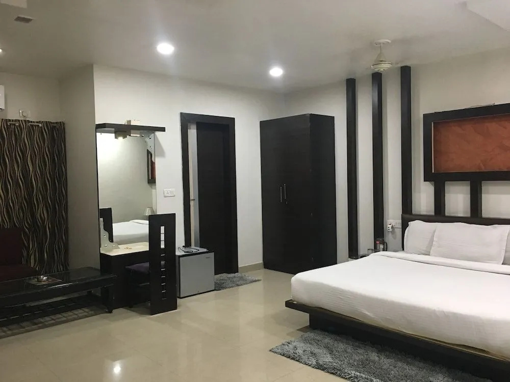 Hotel Bundelkhand Pride