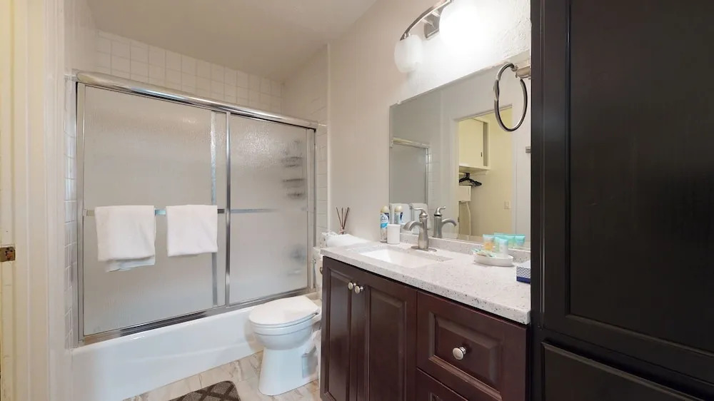 Krystal Villas East 312 Quaint and Cozy, Great Value for your Mammoth Getaway by RedAwning