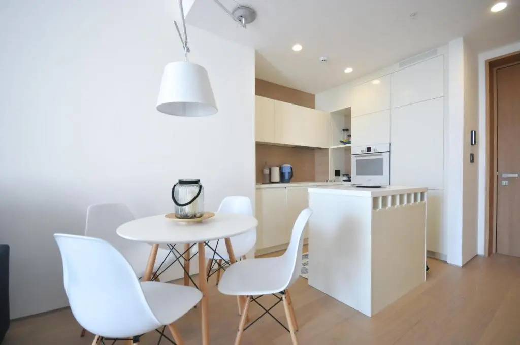 Leona Residences Apartment