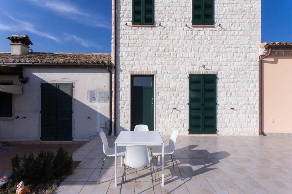 S210 - Sirolo, Nuovissimo Bilocale Vista Mare Al Primo Piano
