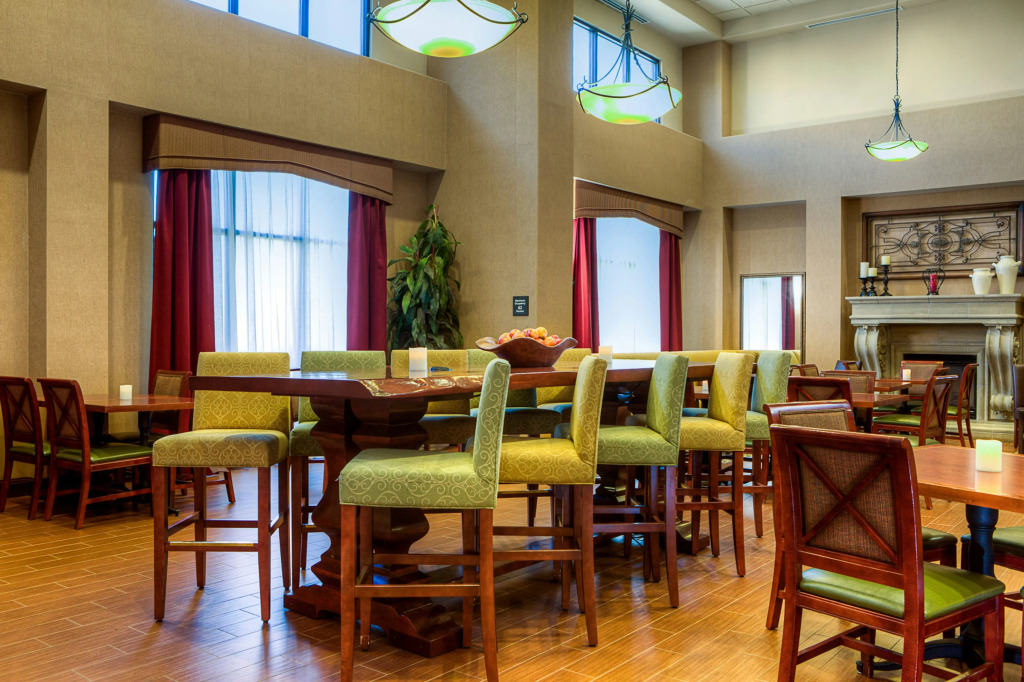 Hampton Inn & Suites Mountain Home