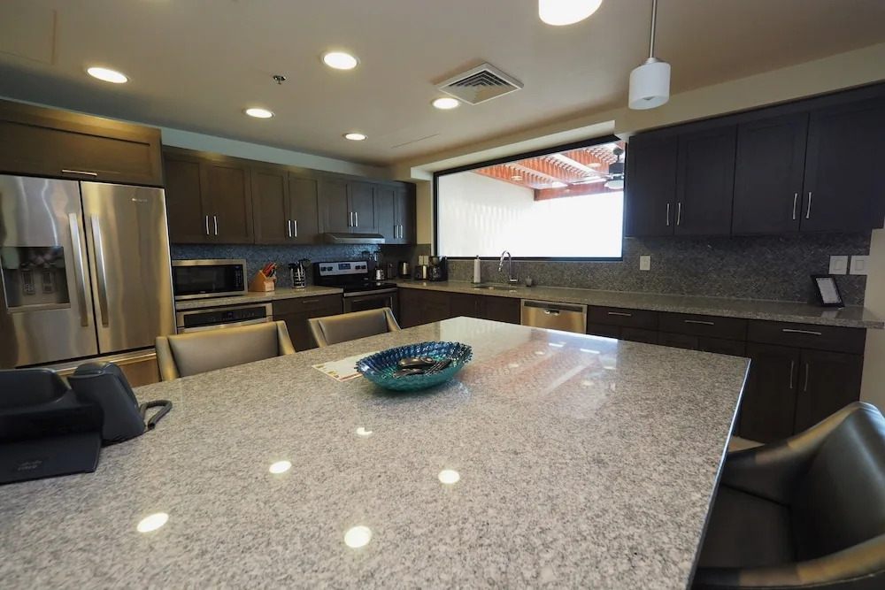 Luxury Oceanfront Penthouse at Crocs