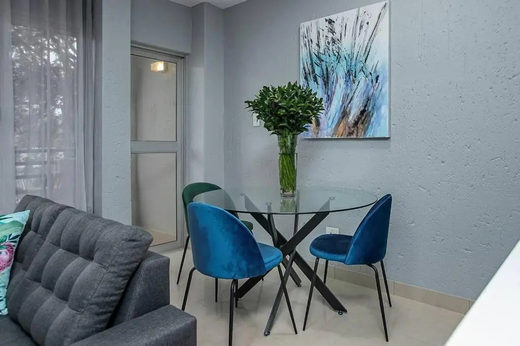 St Tropez 1 Bedroom Sandton Residence