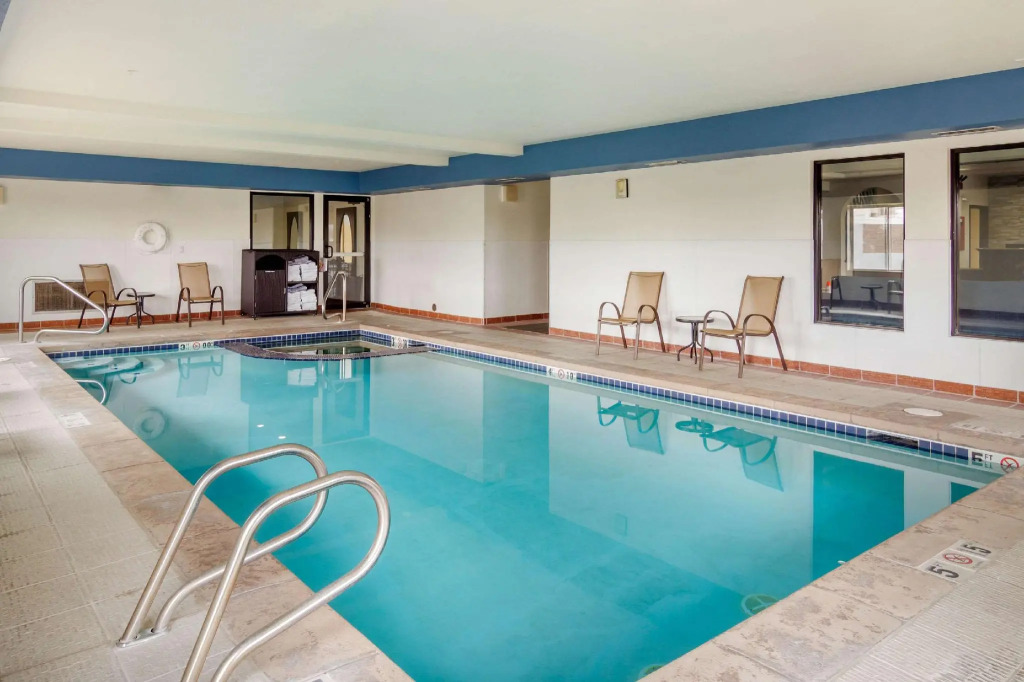 Comfort Inn & Suites Sterling