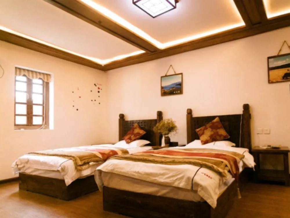 Lijiang Pengyouquan Inn