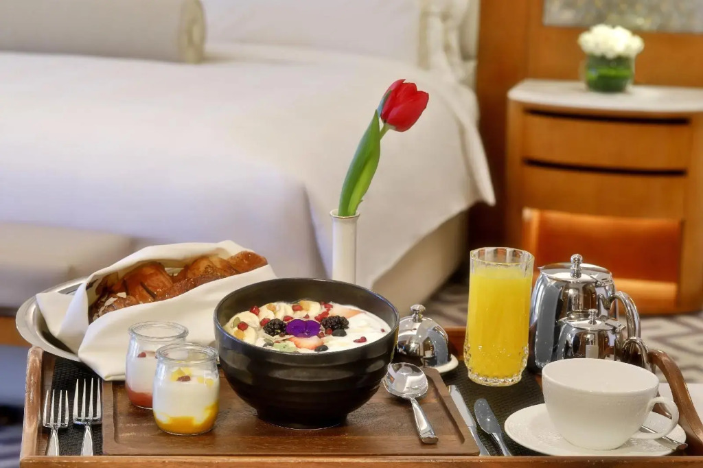 Al Bustan Palace, a Ritz-Carlton Hotel