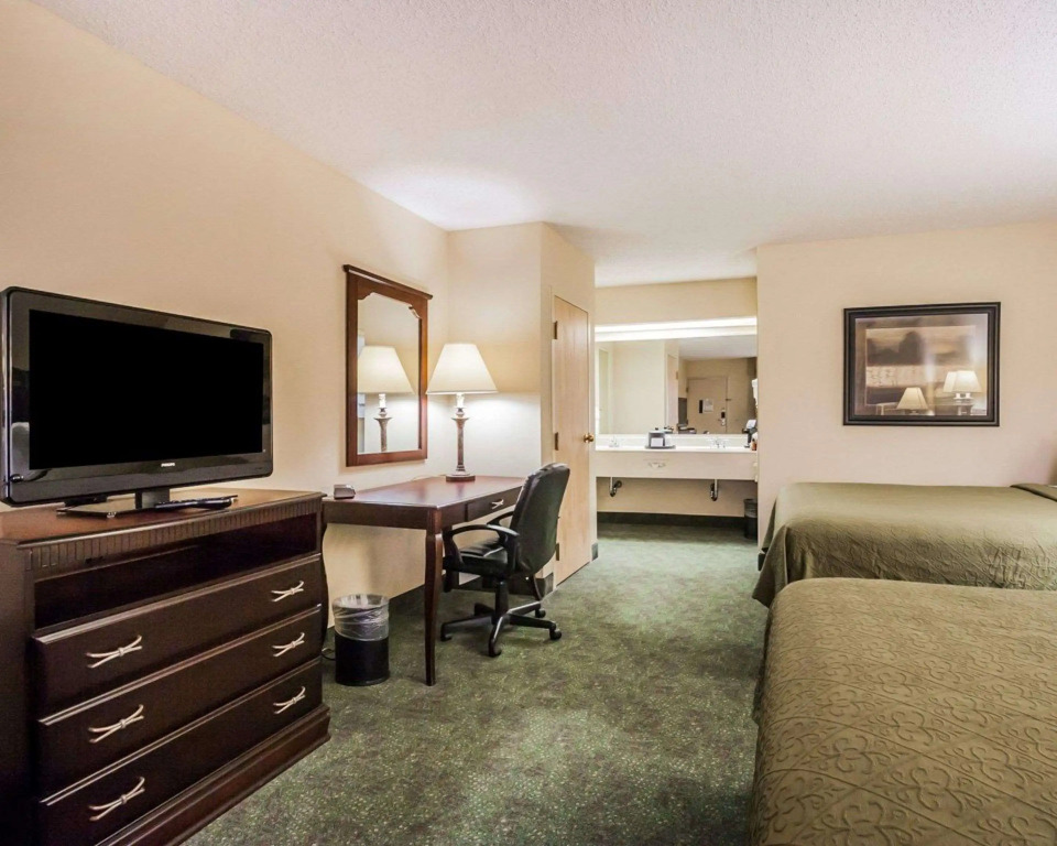 Quality Inn Paris