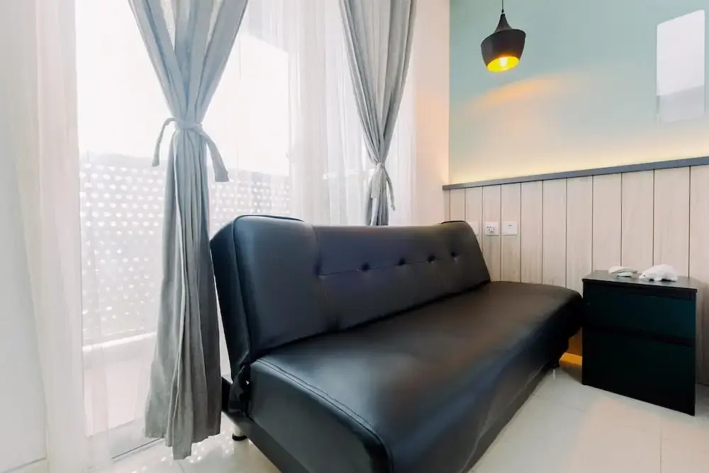 Comfortable and Complete Studio for Family at West Vista Apartment
