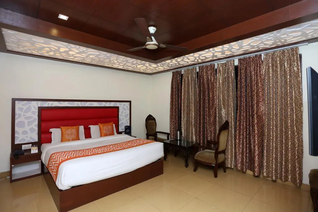 OYO 899 Dwaper Hotel