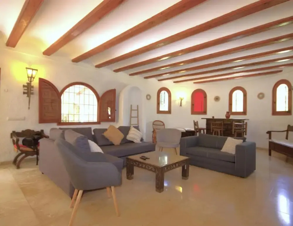 La Cartuja in Javea With 5 Bedrooms and 4 Bathrooms