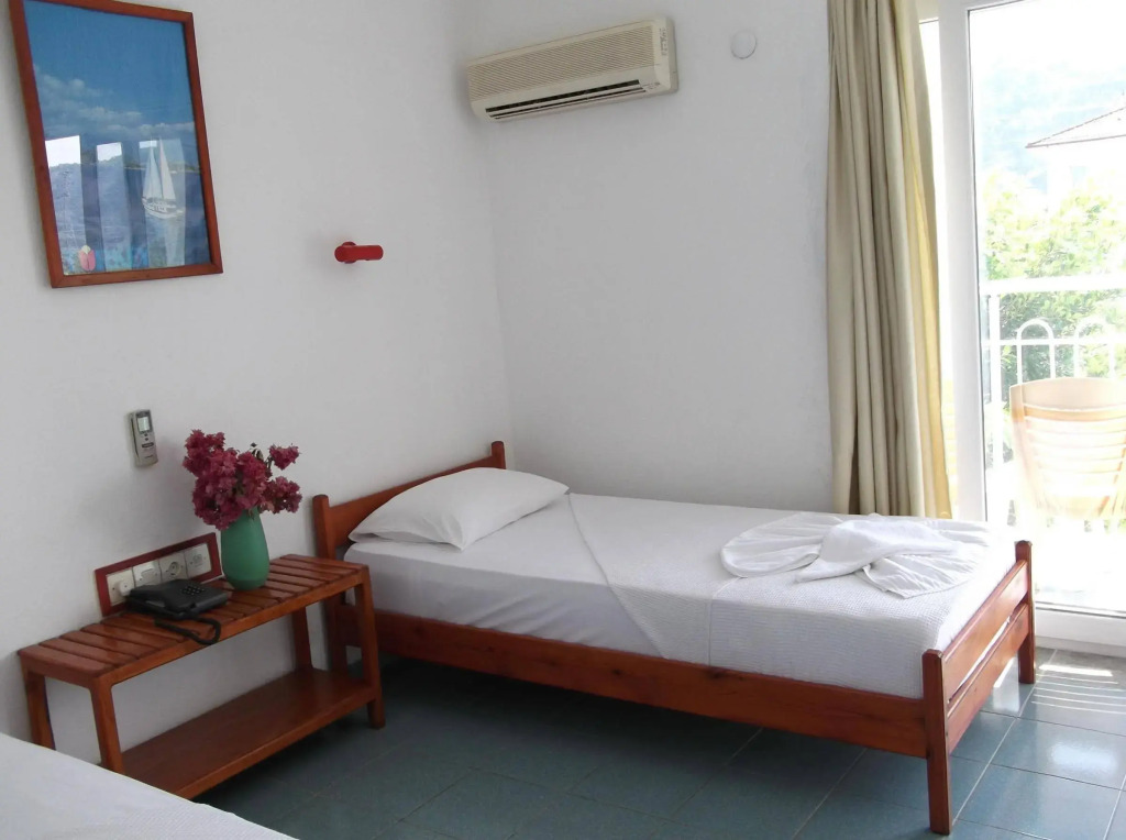Yavuz Hotel