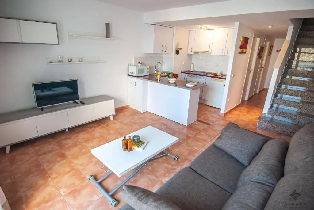 A005 - Ático dúplex en el centro de Altea con vistas parciales al mar