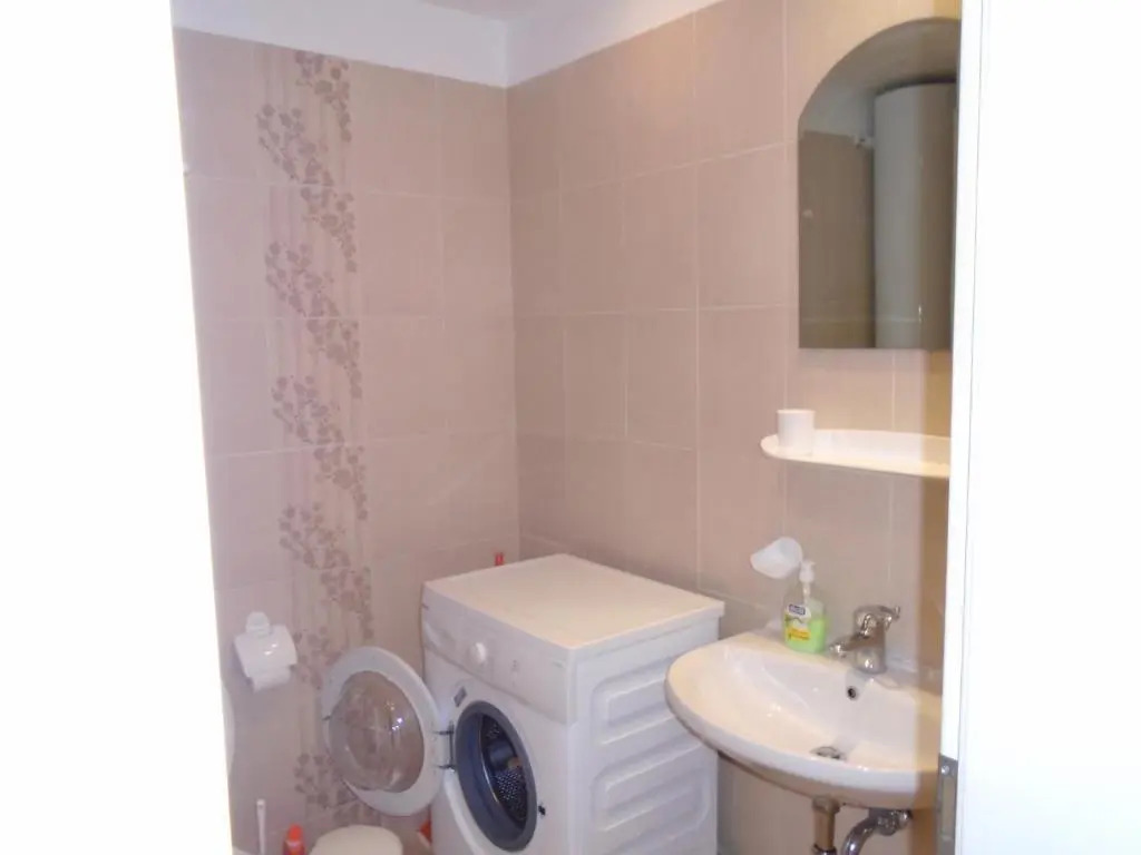 Nedevs Apartments in Kavatsi Area