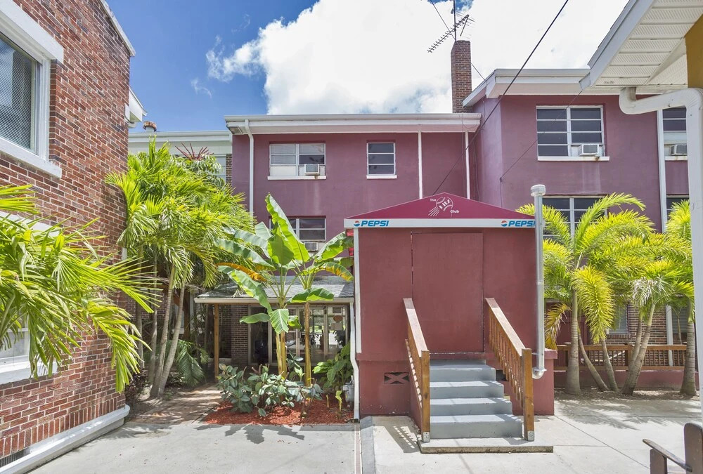 Palm Grove Inn