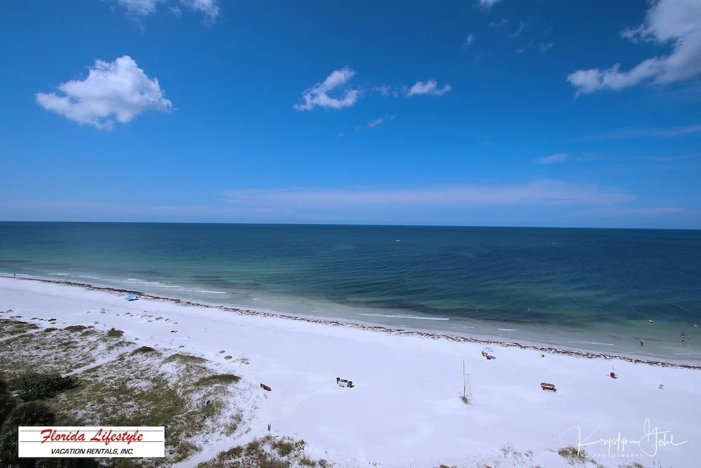 Sand Castle I - 1002