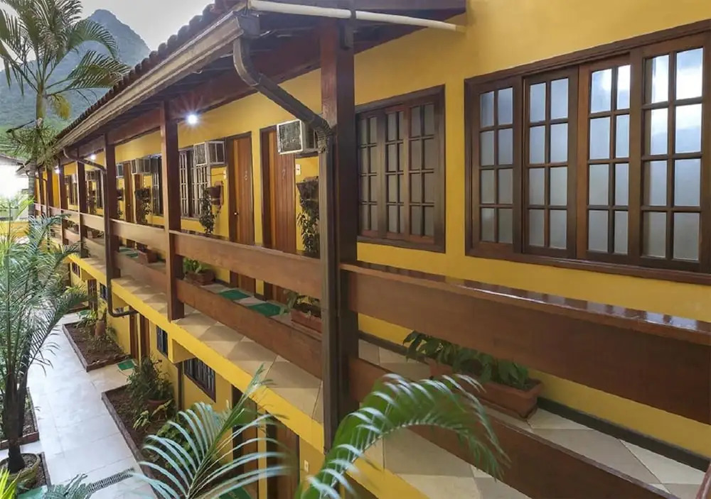 Pousada Lonier Praia Inn