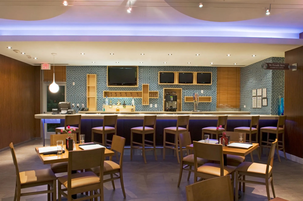 Holiday Inn Dallas - Fort Worth Airport South by IHG