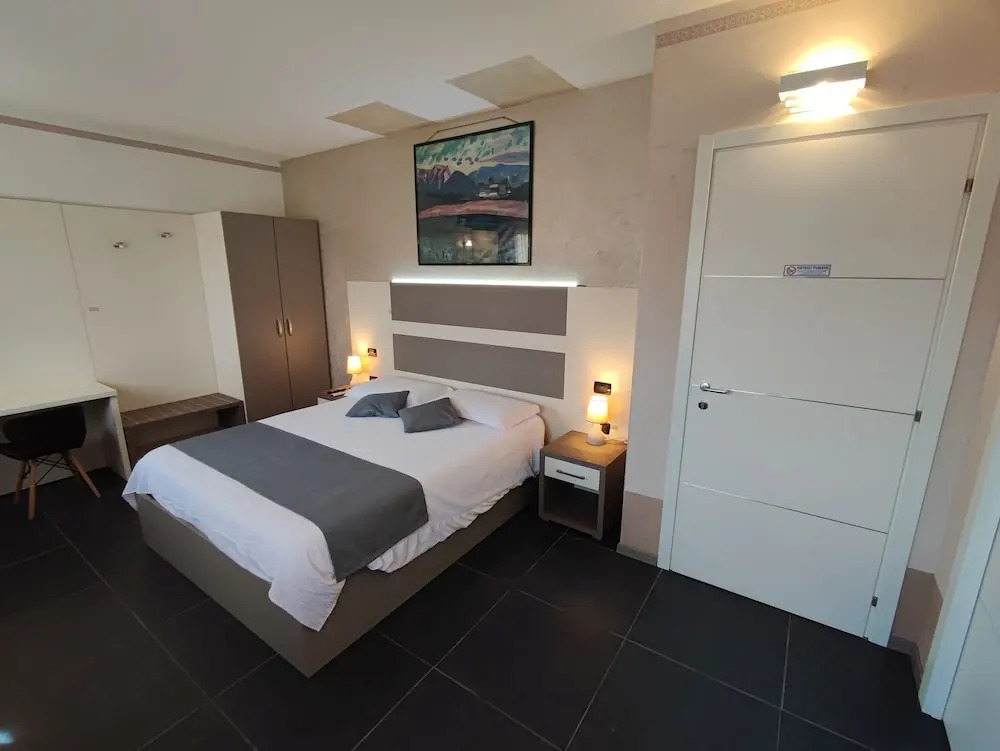 Therra Lodge