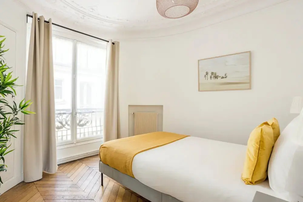 Family Suite Tilsitt Eiffel Tower view