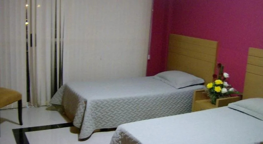 Don Limpone Apart Hotel