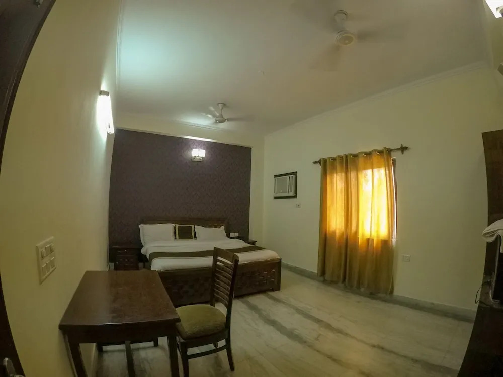 Hotel The  Orion Gopal Bhawan