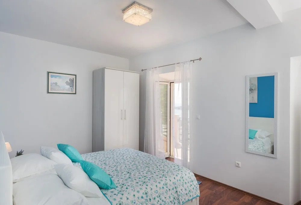 Apartments Bralovic
