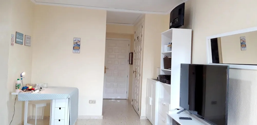 Apartment with One Bedroom in Dénia, with Pool Access And Furnished Balcony - 400 M From the Beach