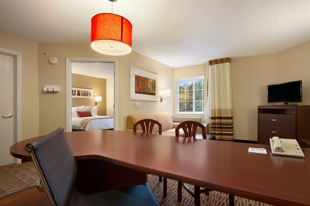 Hawthorn Suites By Wyndham Detroit Farmington Hills
