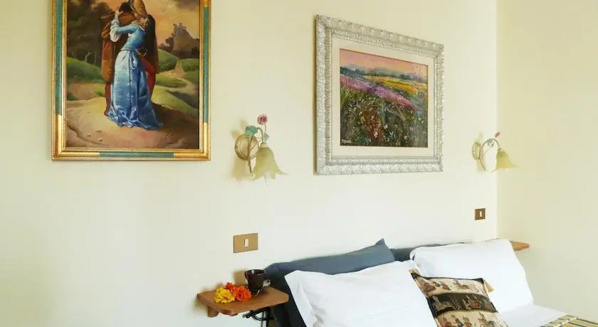 Dimora Luminosa Apartment