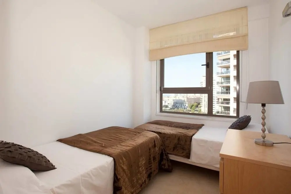 Akira Flats Diagonal Mar Apartments