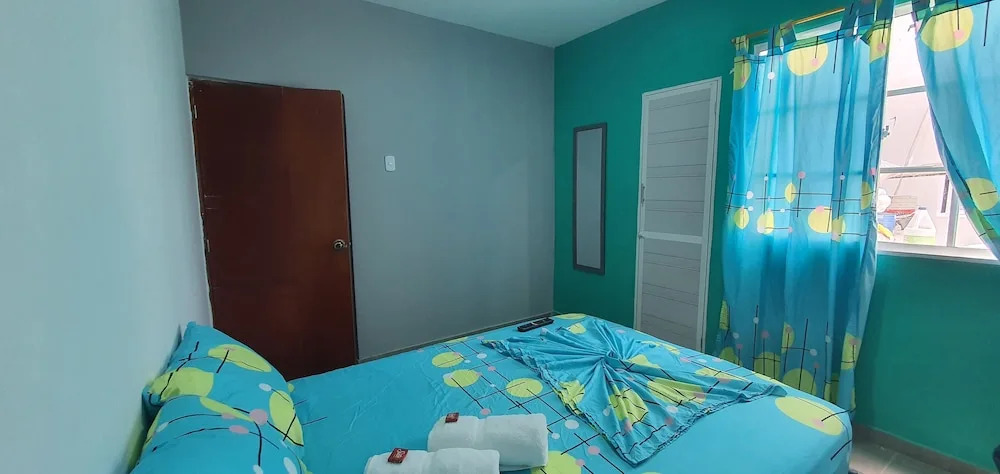 Hostal Mi Lindo Septiembre