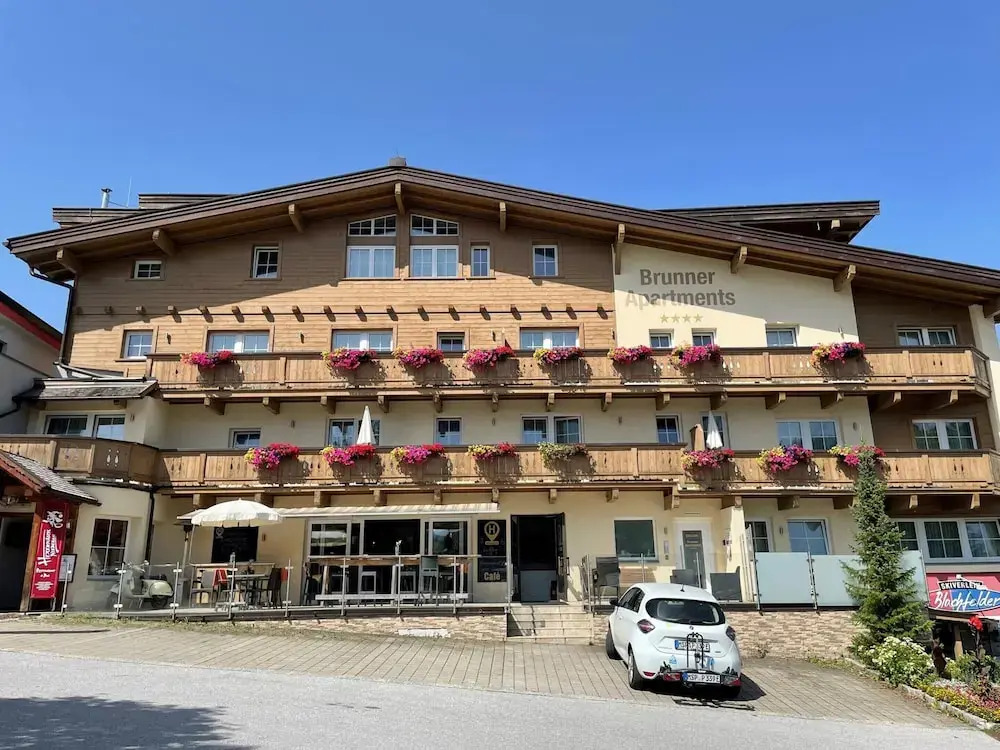 Penthouse in Niederau by Ski Lift & Panoramic Views
