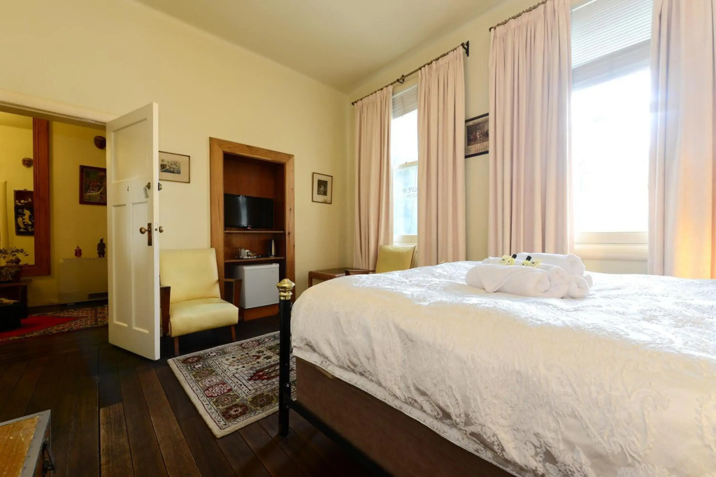 Edinburgh Gallery Bed & Breakfast