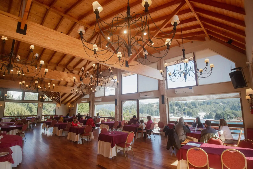 Hotel Amancay