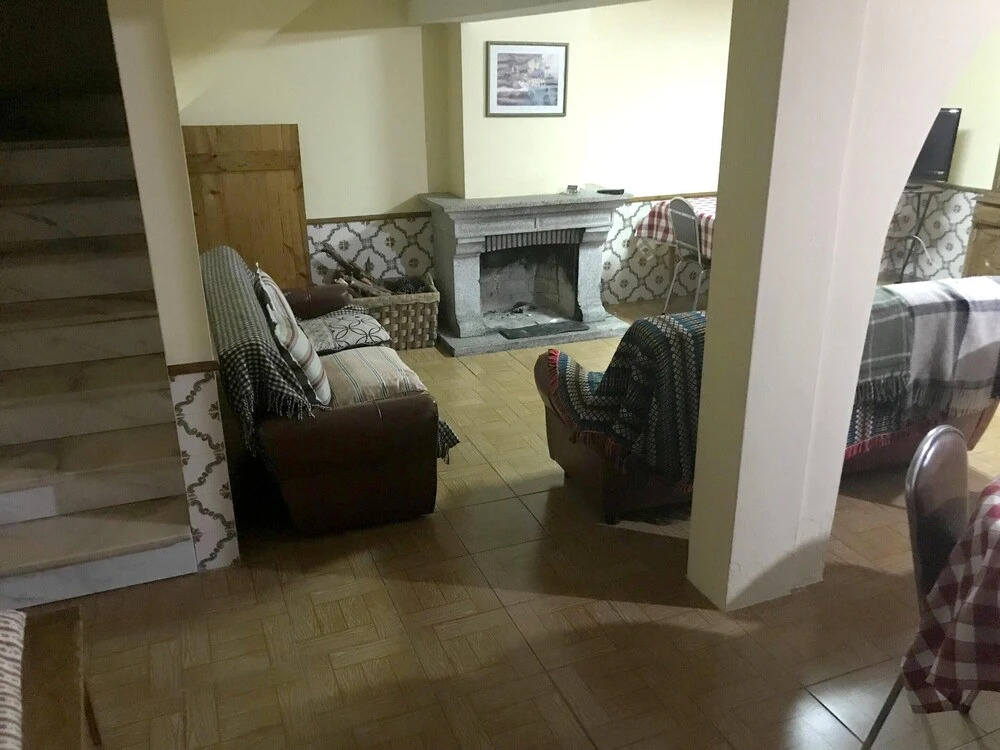House With 5 Bedrooms in Sabugueiro, With Wonderful Lake View and Enclosed Garden